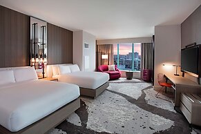 Diplomat Beach Resort Hollywood, Curio Collection by Hilton