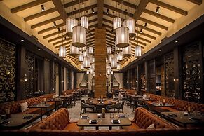 Diplomat Beach Resort Hollywood, Curio Collection by Hilton