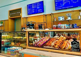 Diplomat Beach Resort Hollywood, Curio Collection by Hilton