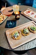 Diplomat Beach Resort Hollywood, Curio Collection by Hilton