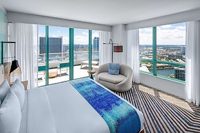 Diplomat Beach Resort Hollywood, Curio Collection by Hilton