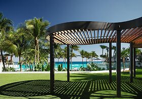 Signia by Hilton Diplomat Beach Resort