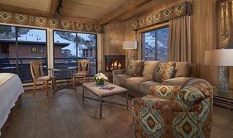 Aspen Square Condominium Hotel