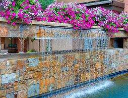 Aspen Square Condominium Hotel