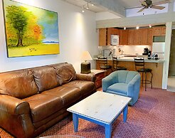 Aspen Square Condominium Hotel