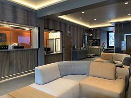 Aspen Square Condominium Hotel