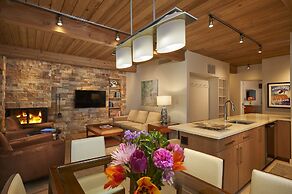 Aspen Square Condominium Hotel