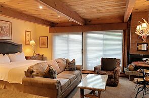 Aspen Square Condominium Hotel