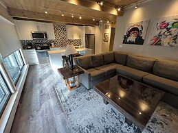 Aspen Square Condominium Hotel