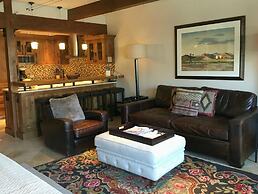 Aspen Square Condominium Hotel