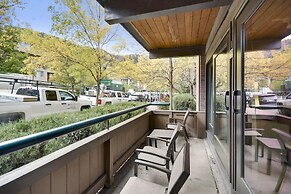 Aspen Square Condominium Hotel