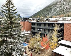 Aspen Square Condominium Hotel