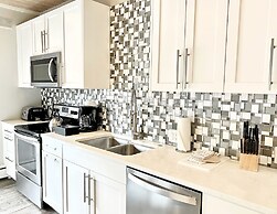 Aspen Square Condominium Hotel