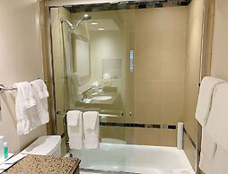 Aspen Square Condominium Hotel