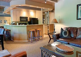 Aspen Square Condominium Hotel