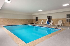 Country Inn & Suites by Radisson, Jackson-Airport, MS