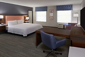 Hampton Inn & Suites by Hilton Montreal-Dorval