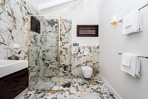 Papagayo Beach Resort