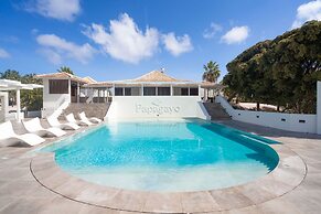 Papagayo Beach Resort