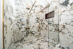 Papagayo Beach Resort