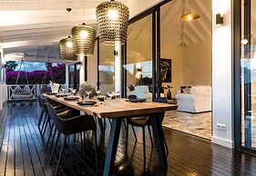 Papagayo Beach Resort