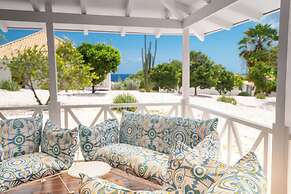 Papagayo Beach Resort