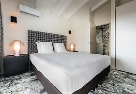 Papagayo Beach Resort