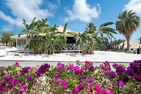 Papagayo Beach Resort