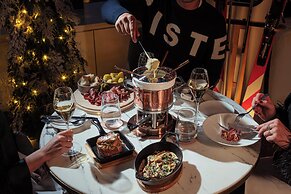 Jumeirah Carlton Tower London