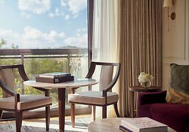 Jumeirah Carlton Tower London