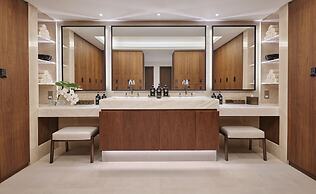 Jumeirah Carlton Tower London