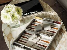 Jumeirah Carlton Tower London