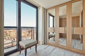 Jumeirah Carlton Tower London