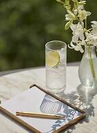 Jumeirah Carlton Tower London