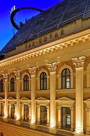 Marriott Executive Apartments Millennium Court