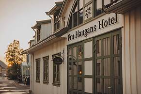 Fru Haugans Hotel