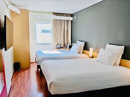 ibis Monterrey Valle