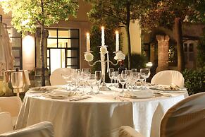 Hotel Del Campo