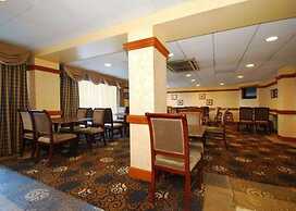 Quality Inn & Suites Bensalem