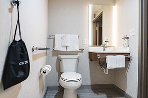 Holiday Inn Express Frazer - Malvern by IHG