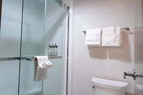 Holiday Inn Express Frazer - Malvern by IHG