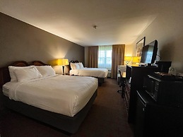 Harbor Winds Hotel