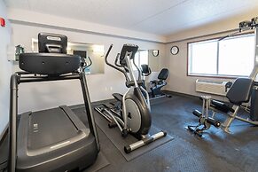 AmericInn by Wyndham Valley City - Conference Center