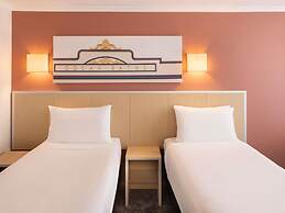 Mercure Newcastle