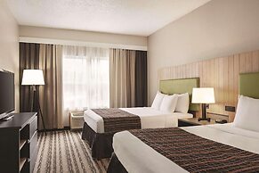 Country Inn & Suites by Radisson, Nashville Airport East, TN