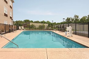 Country Inn & Suites by Radisson, Nashville Airport East, TN