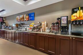 Comfort Suites Newark - Harrison