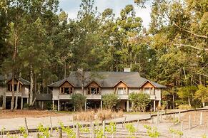 Carmelo Resort & Spa