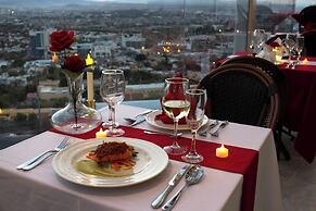 Holiday Inn Queretaro Zona Diamante by IHG