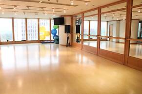 Crowne Plaza Zhuhai City Center by IHG